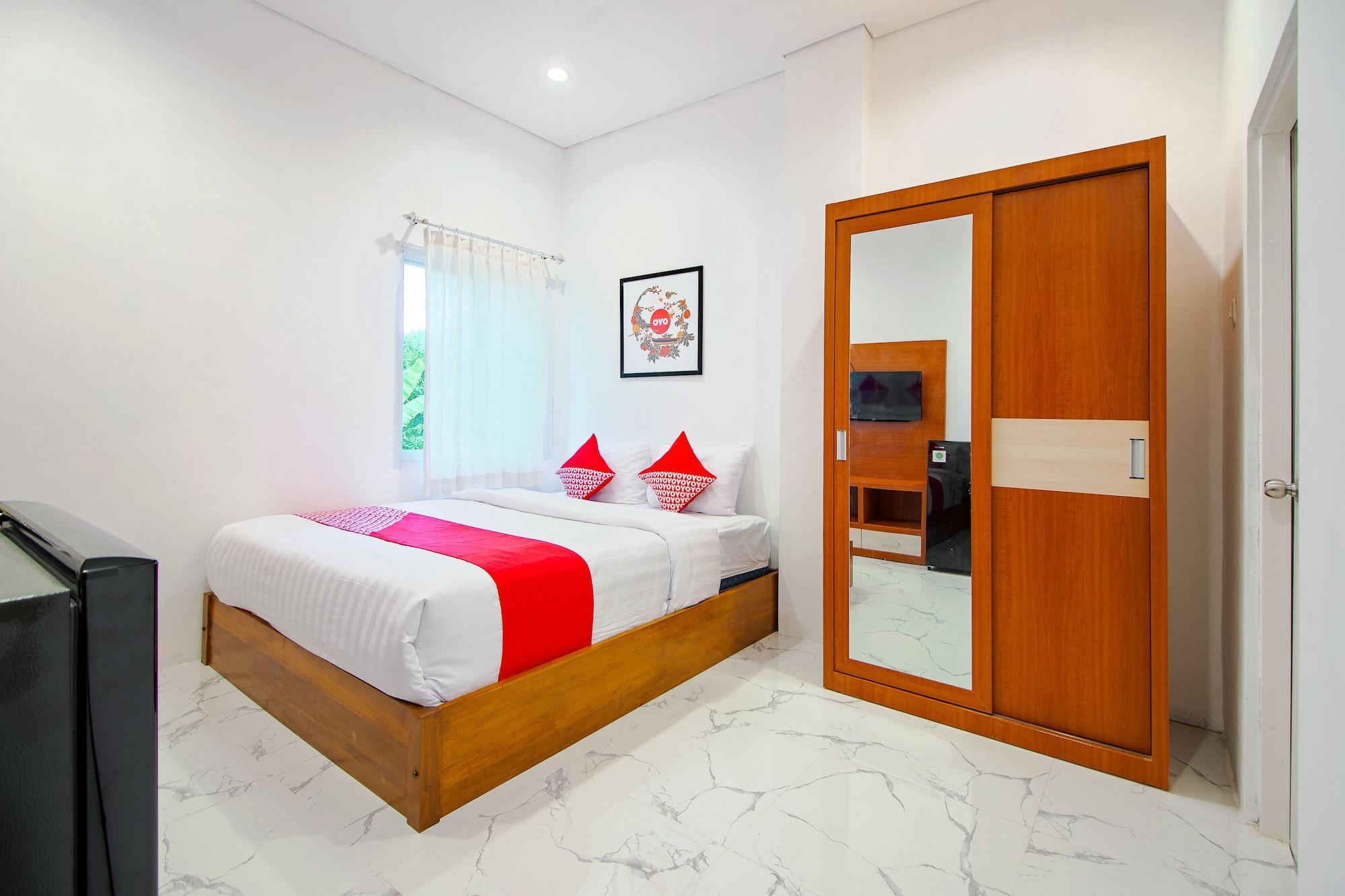 Super Oyo 13I9 88 Exclusive Guesthouse Kejayan Zewnętrze zdjęcie