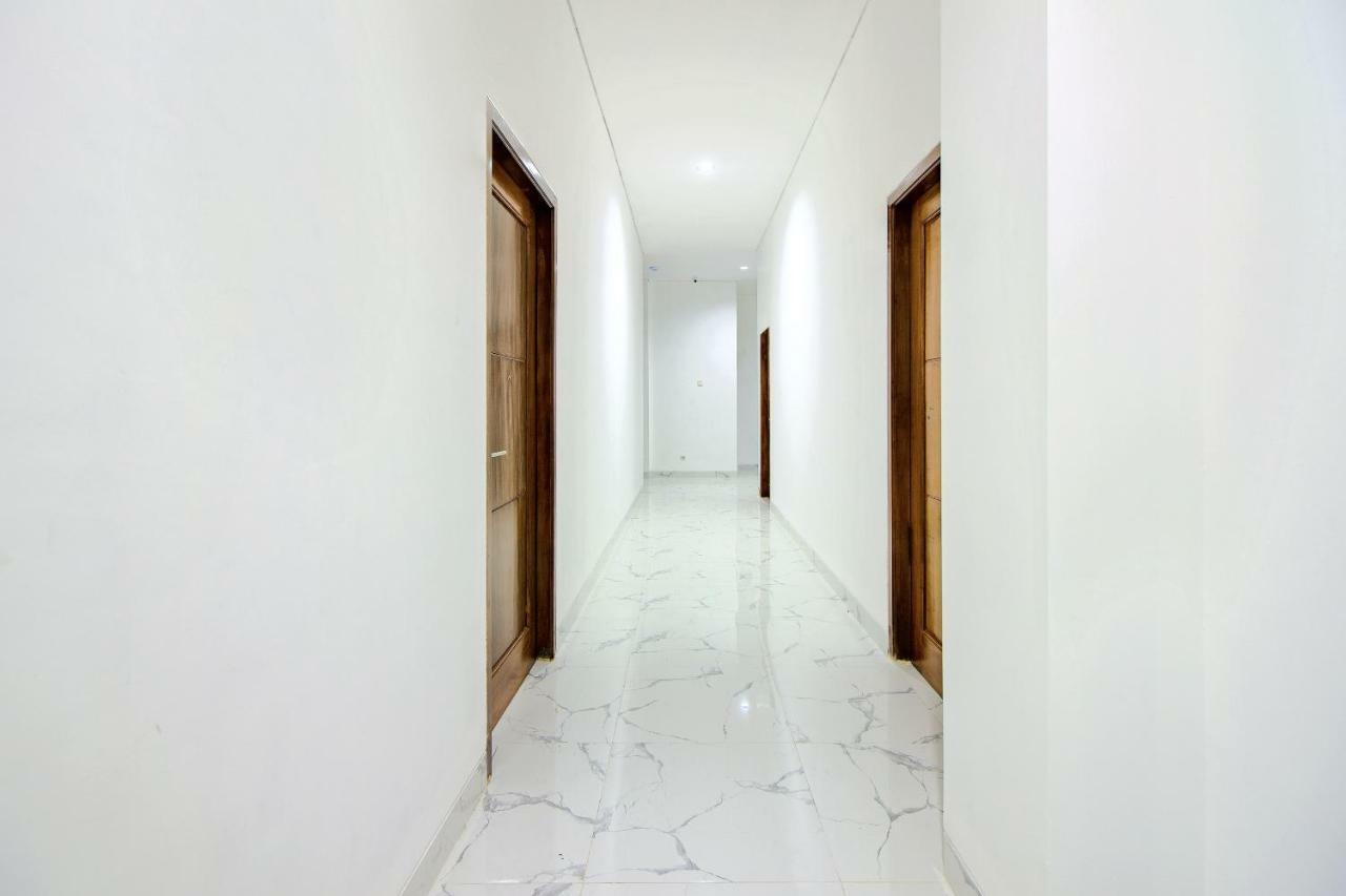 Super Oyo 13I9 88 Exclusive Guesthouse Kejayan Zewnętrze zdjęcie