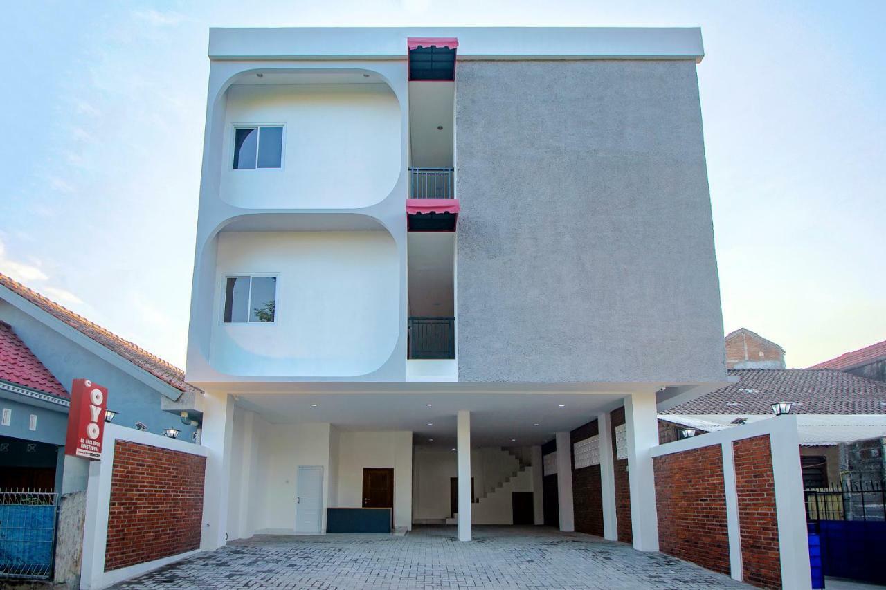 Super Oyo 13I9 88 Exclusive Guesthouse Kejayan Zewnętrze zdjęcie